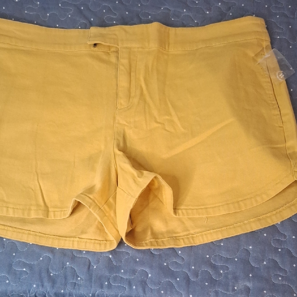 Modcloth Mustard Women's Shorts size XL